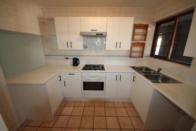 Townhouse For Sale in Sunninghill, Sandton